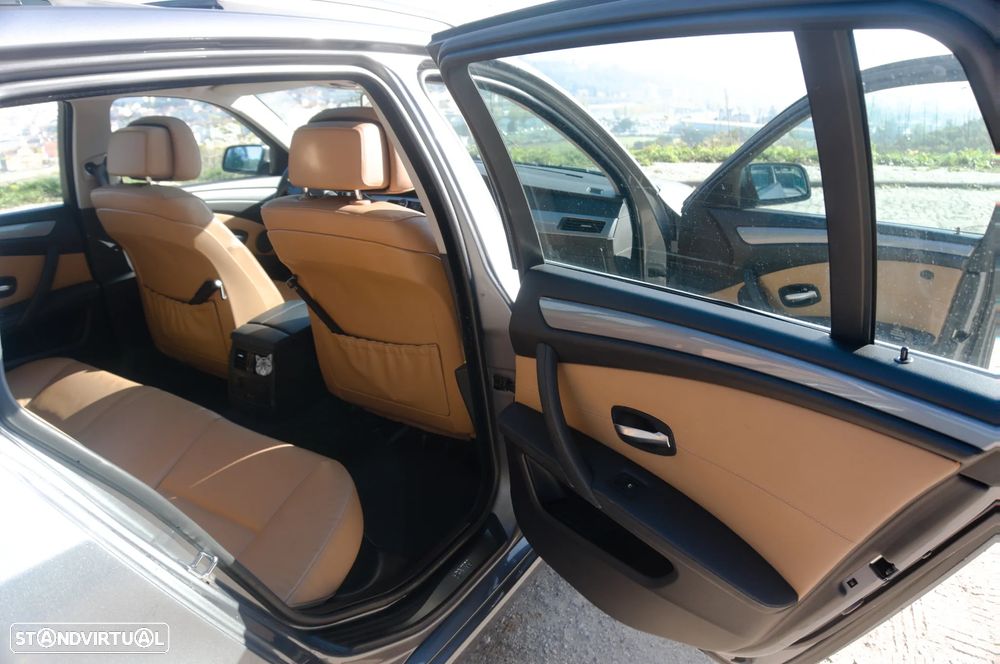 BMW 520 d Touring - 29