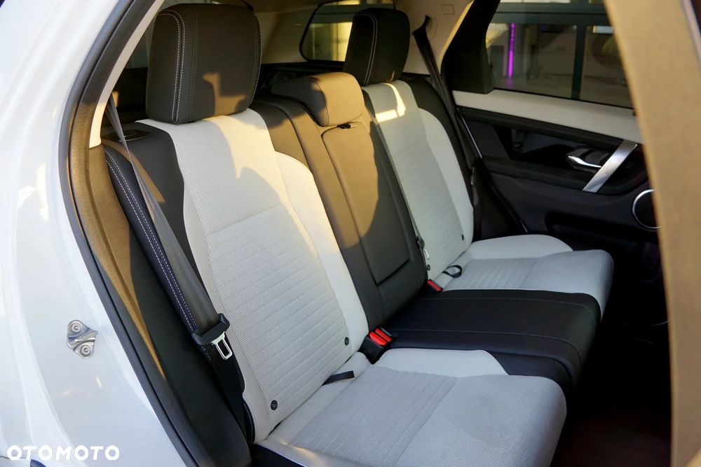 Land Rover Discovery Sport 2.0 D200 mHEV S - 25