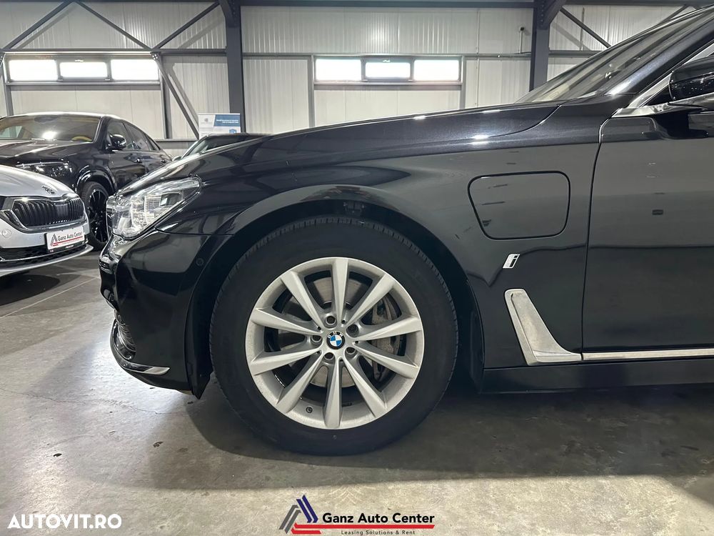 BMW Seria 7 740Le iPerformance - 28