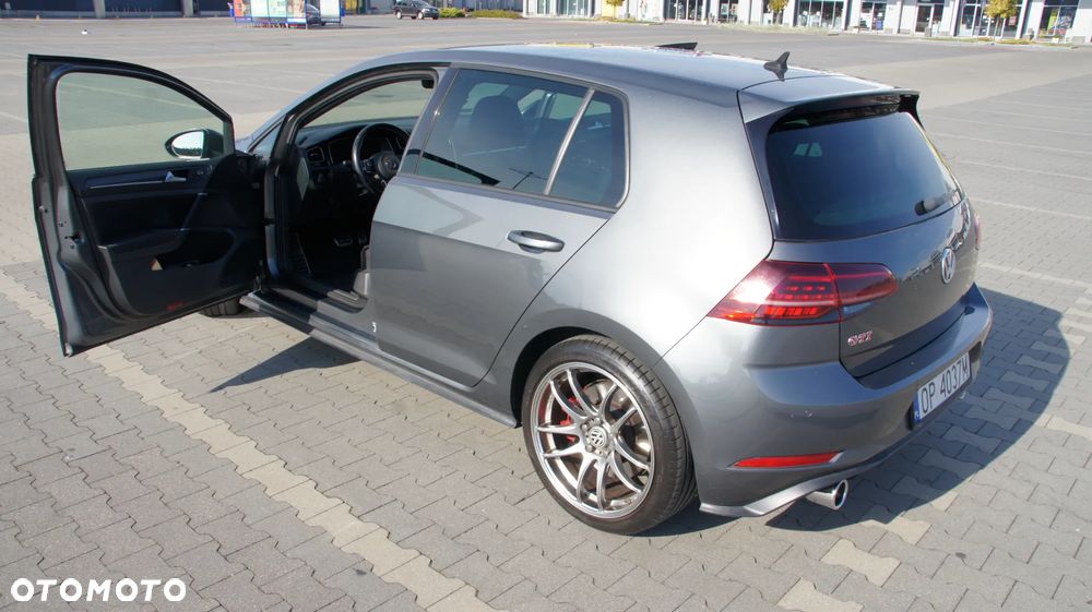 Volkswagen Golf 2.0 TSI BMT GTI Performance DSG - 17