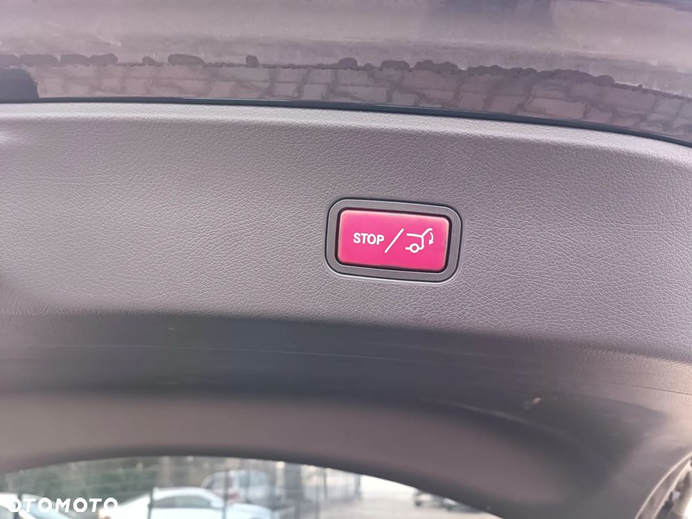 Mercedes-Benz GLC - 23