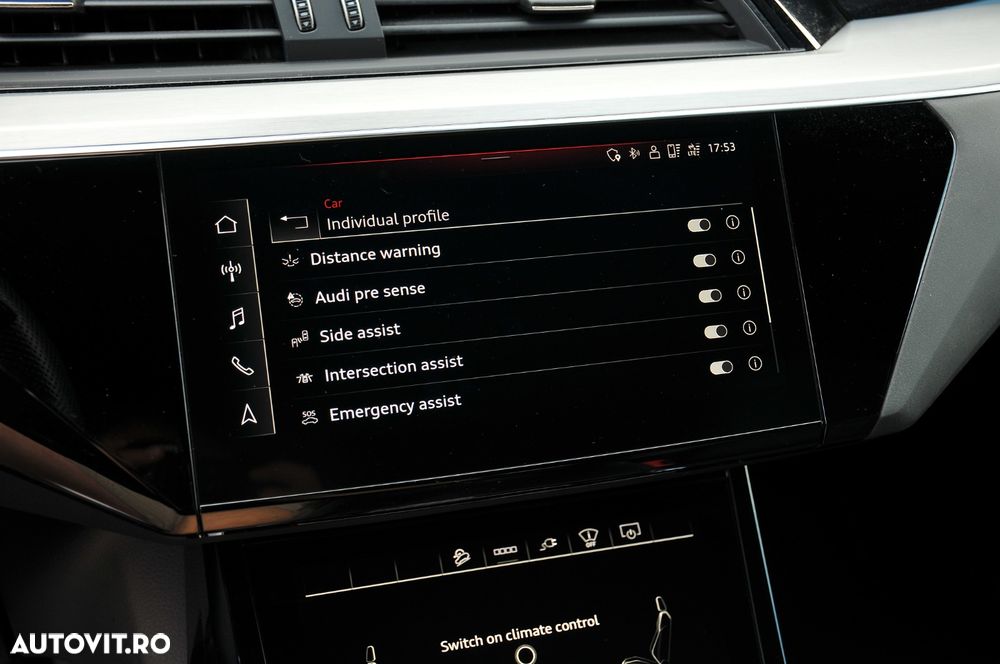 AUDI e-tron 2023 — imagine 29