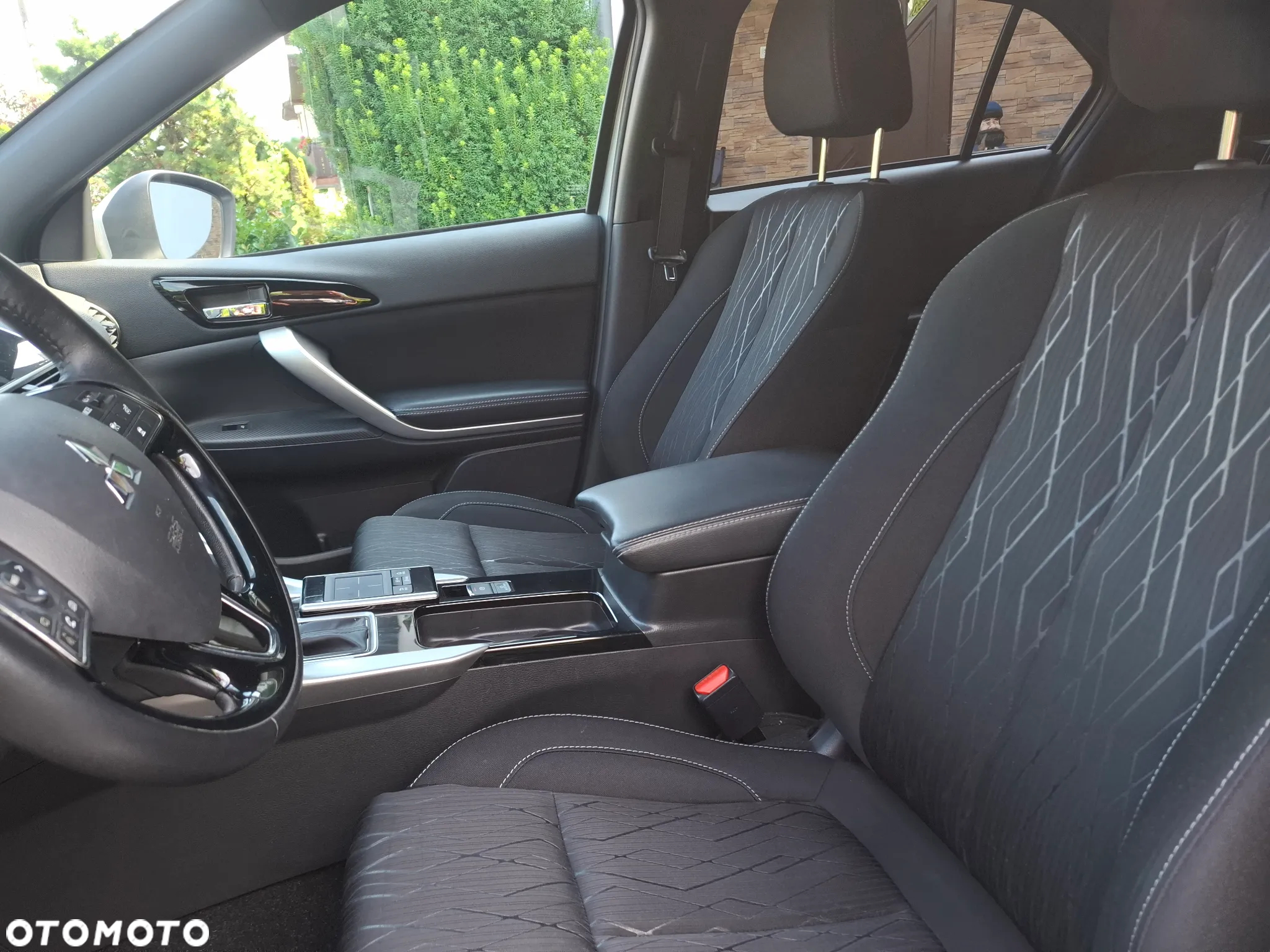 Mitsubishi Eclipse Cross 1.5 T Invite Plus CVT - 17