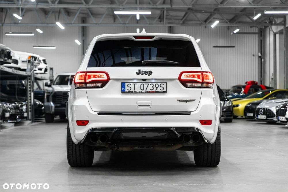 Jeep Grand Cherokee - 9