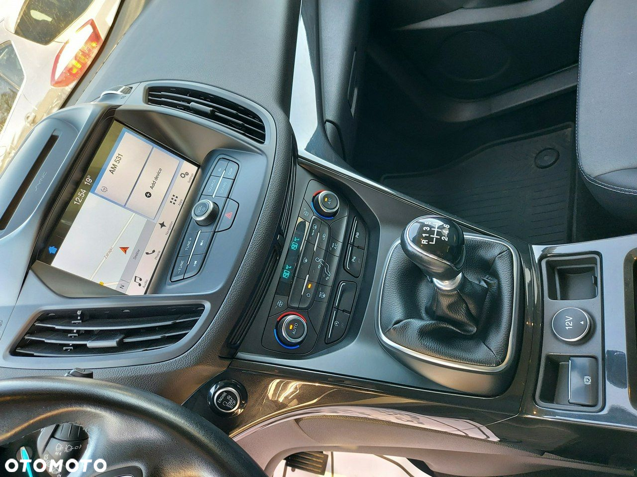 Ford Kuga - 14