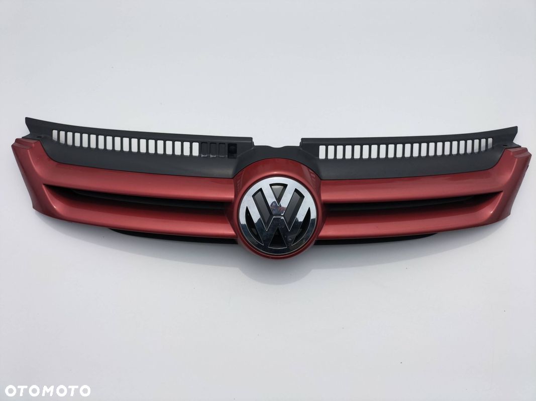 Volkswagen Golf Plus 2007 Z przodu Atrapa chłodnicy / Grill - 1