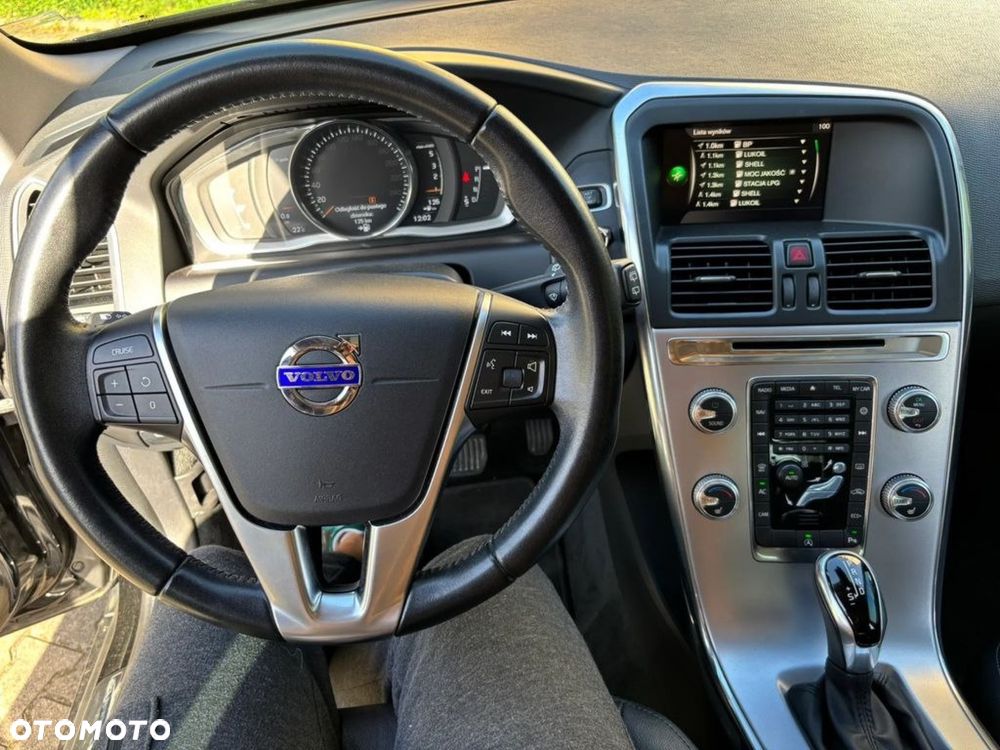Volvo XC 60 - 5