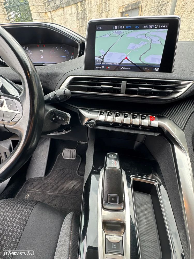 Peugeot 5008 - 11