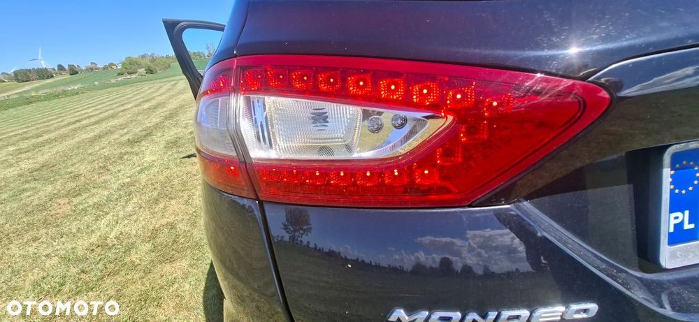 Ford Mondeo 2.0 TDCi STart-Stopp PowerShift-Aut Titanium - 32