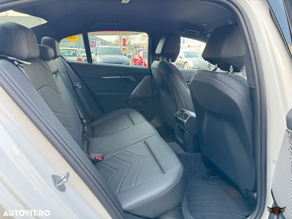 BMW Seria 5 520d Aut. - 16