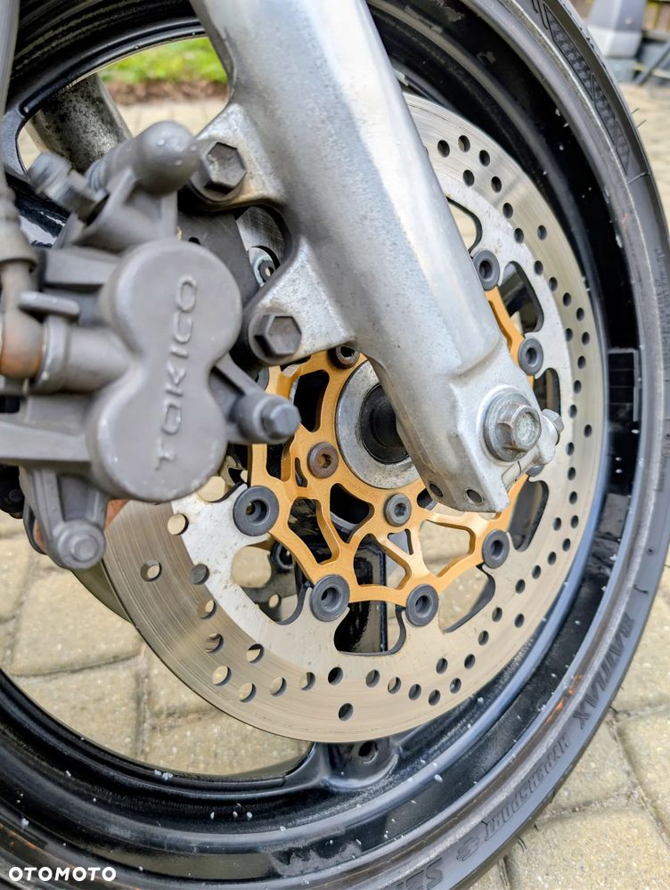 Suzuki SV - 6