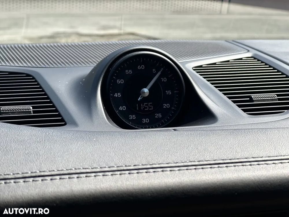 Porsche Cayenne Coupe E-Hybrid Tiptronic S - 13