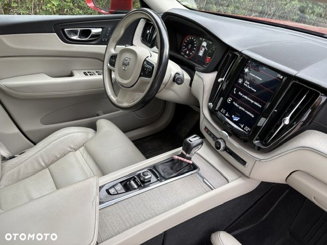 Volvo XC 60 T5 AWD Inscription - 15