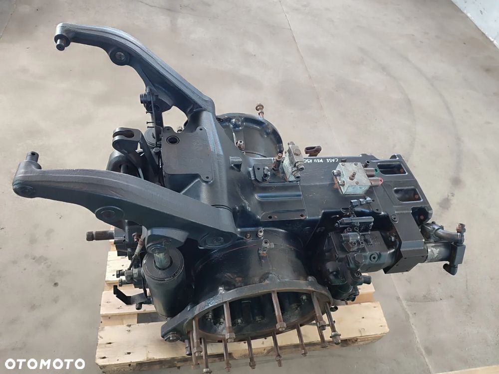 Dyferencjał tył 84210527 CASE PUMA 145 - 9