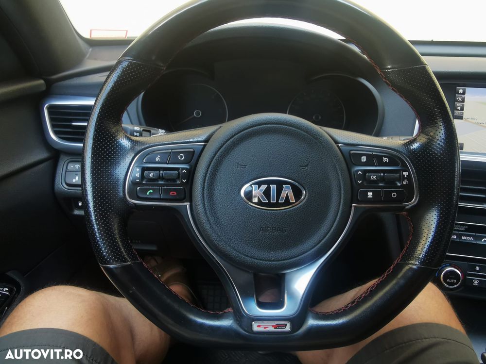 Kia Optima Sportswagon 1.7 DSL 7DCT GT Line - 7