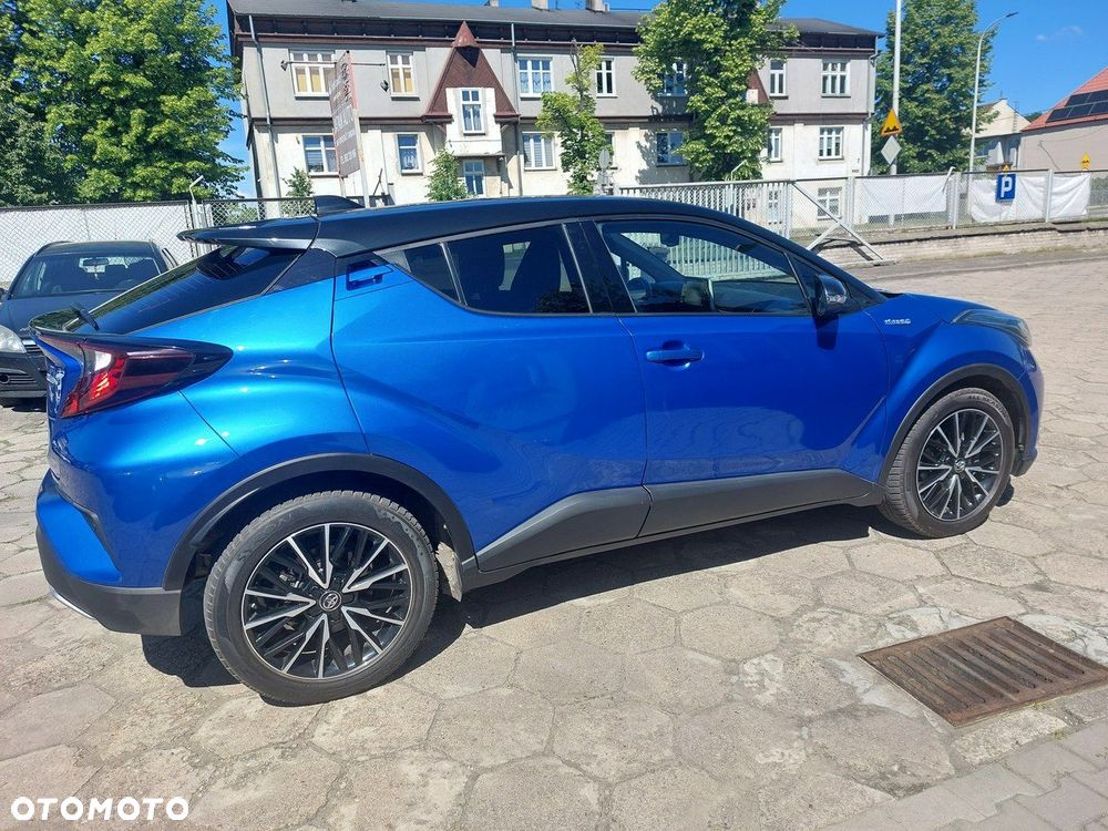 Toyota C-HR - 11