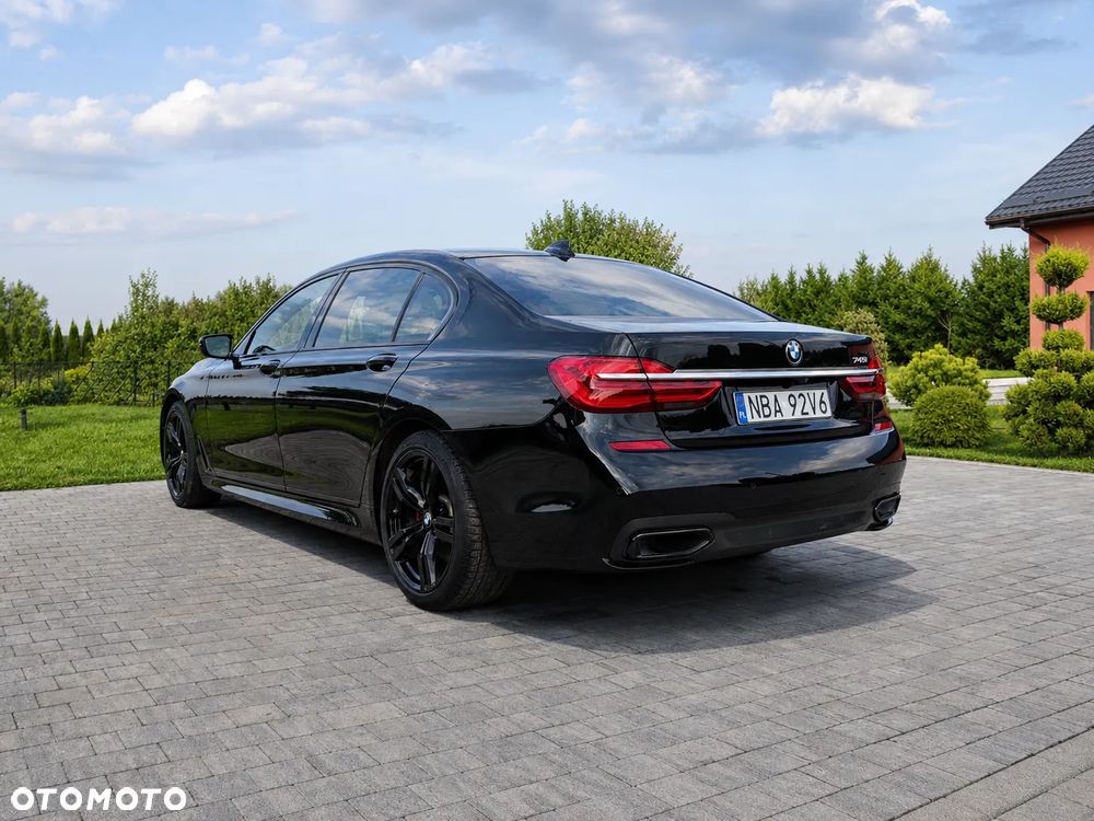BMW Seria 7 740Li - 5