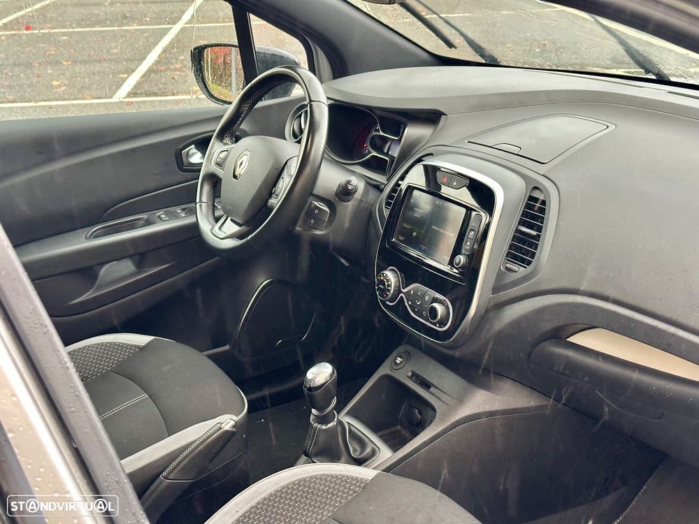 Renault Captur 1.3 TCe Exclusive - 12