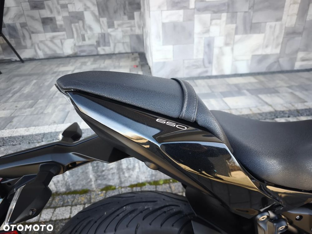Kawasaki Z 650 - 10