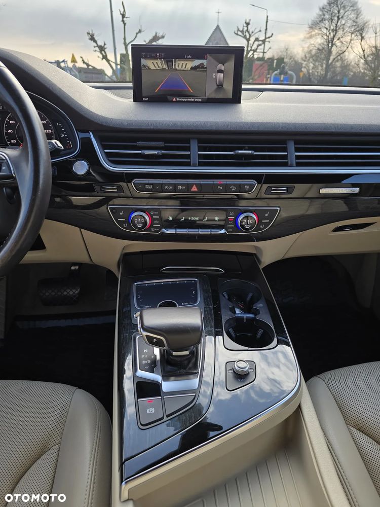 Audi Q7 - 14