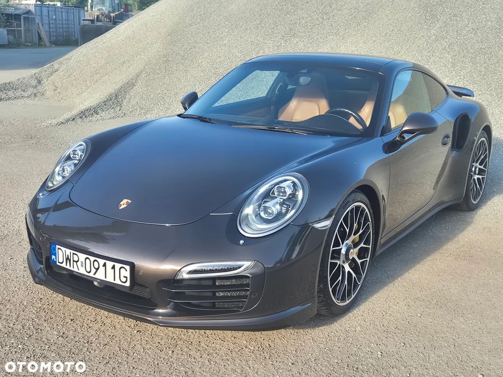 Porsche 911 - 33