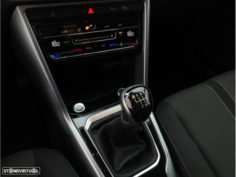 VW T-Roc 2.0 TDI Urban - 18