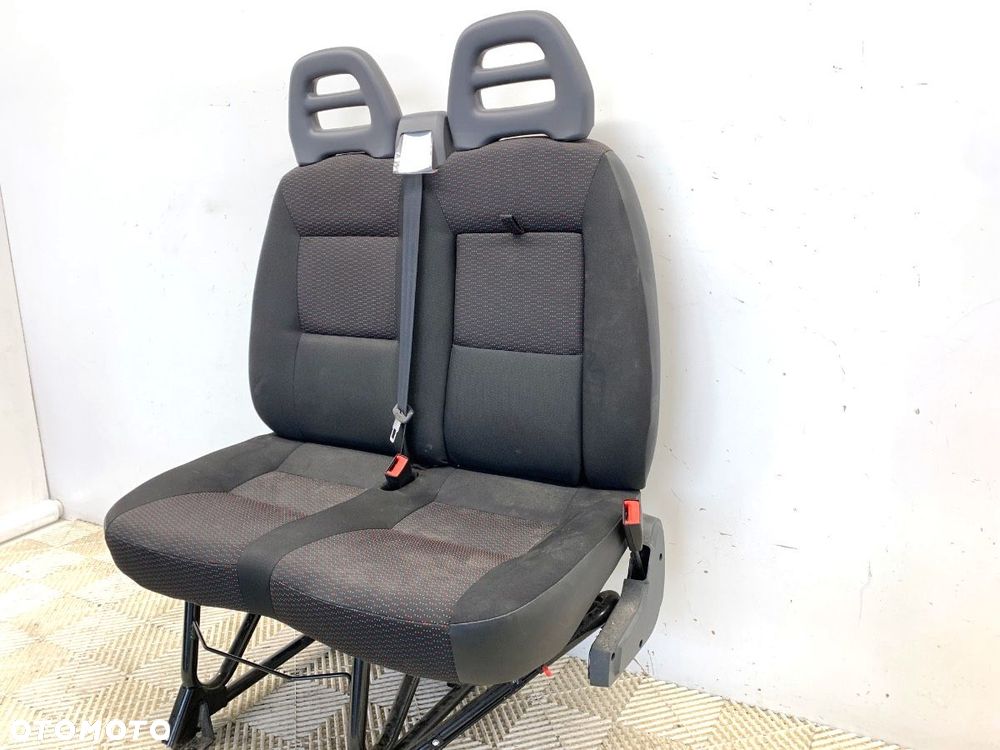 FOTEL PRAWY PRZÓD PODWÓJNY  PEUGEOT BOXER Skrzynia 2006 - 2022 2.0 BlueHDi 160 120 kW [163 KM] - 6