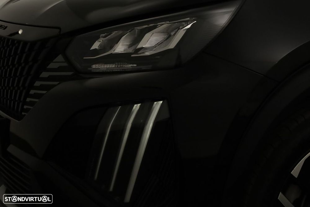 Peugeot 2008 1.2 PureTech Allure - 6