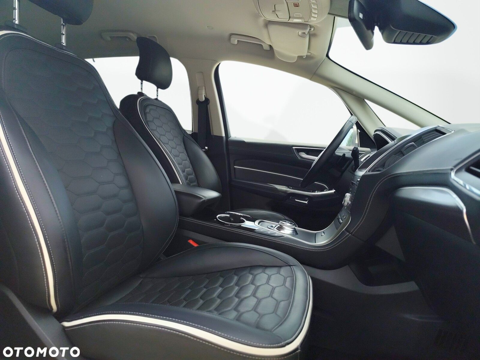 Ford S-Max - 20