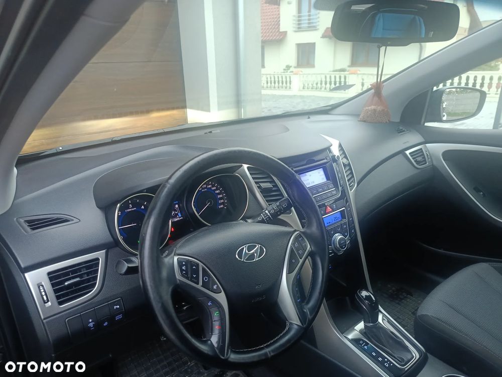 Hyundai i30 1.6 CRDi Classic - 14