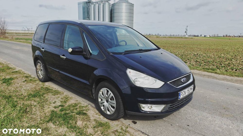 Ford Galaxy - 4