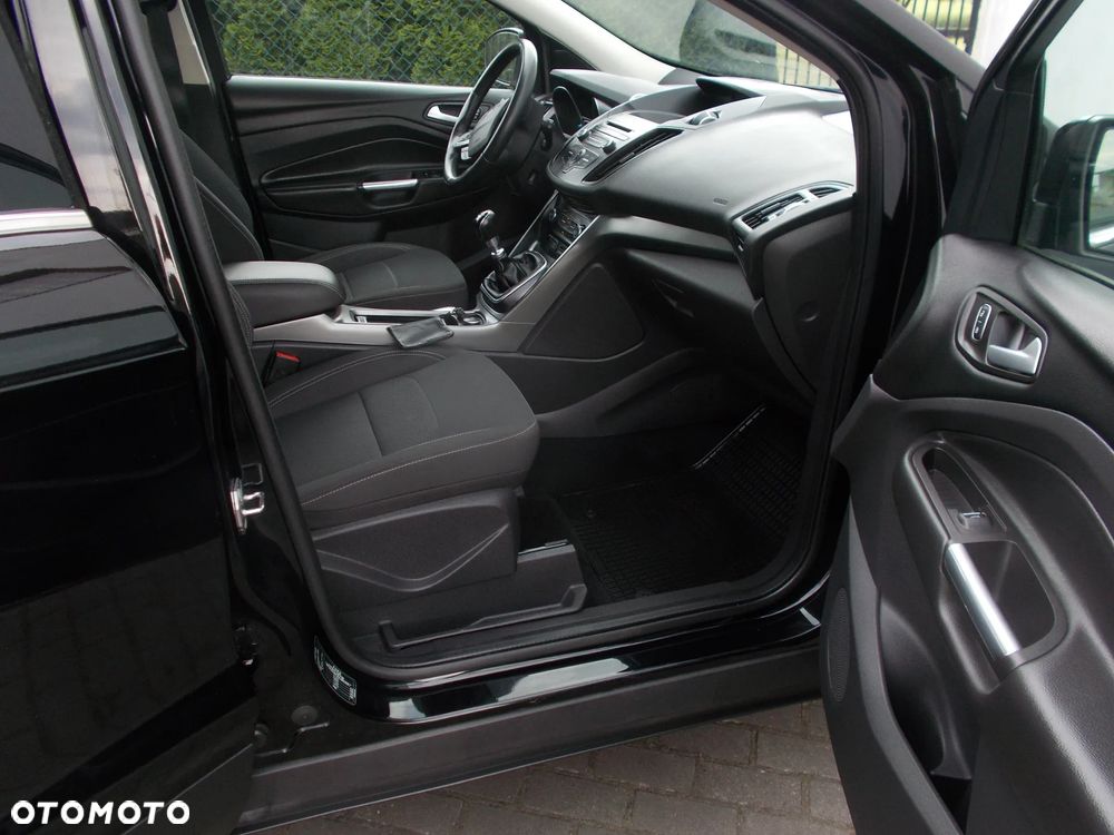 Ford Kuga - 6