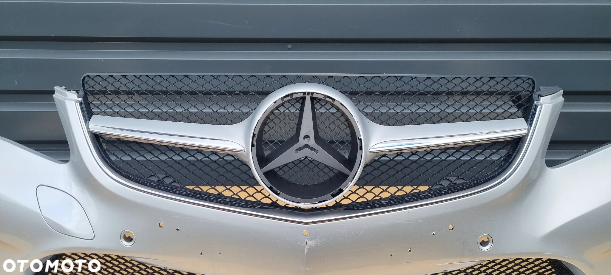 Mercedes E Klasa W207 Coupe Lift 2013- zderzak przód oryginał MG018 - 4