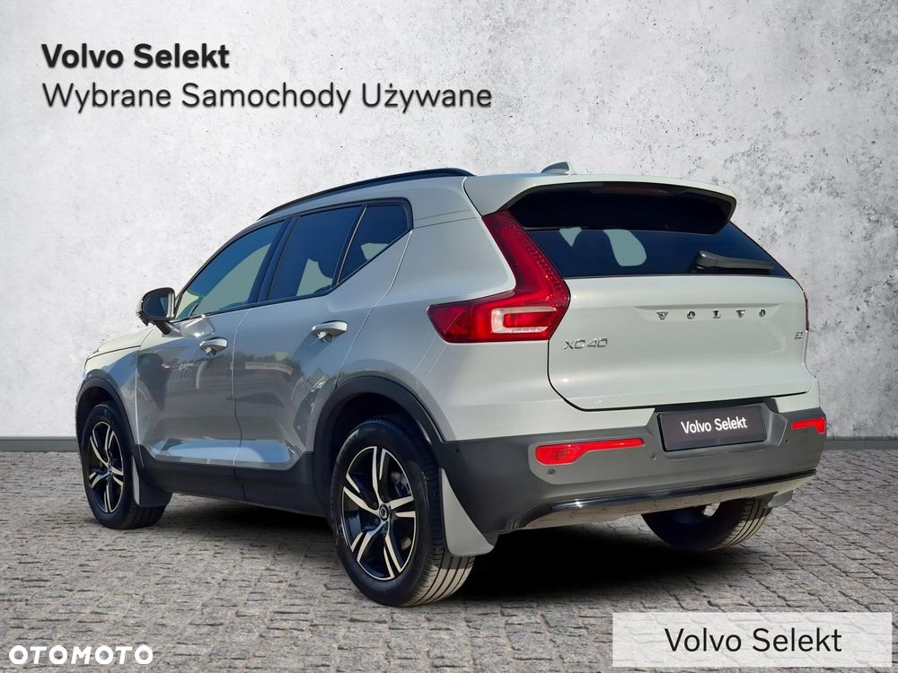 Volvo XC 40 - 4