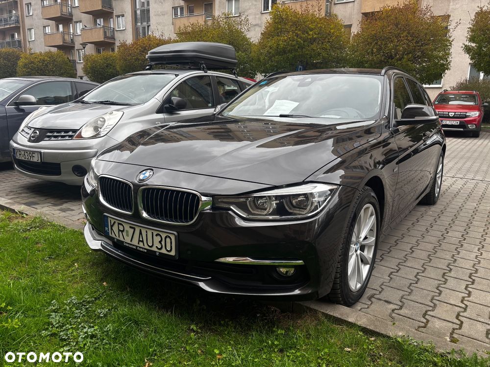 BMW Seria 3 320d xDrive Edition Luxury Line Purity - 35