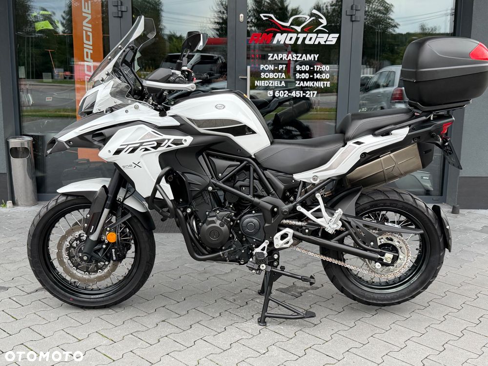 Benelli TRK 502X - 25