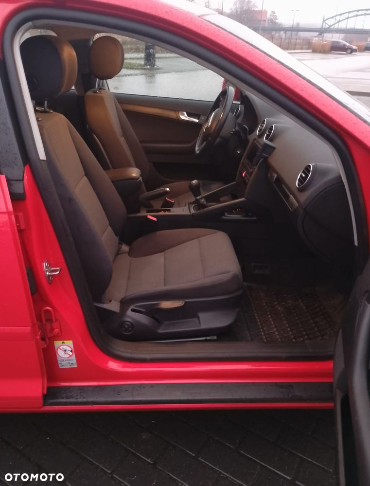 Audi A3 Sportback - 6