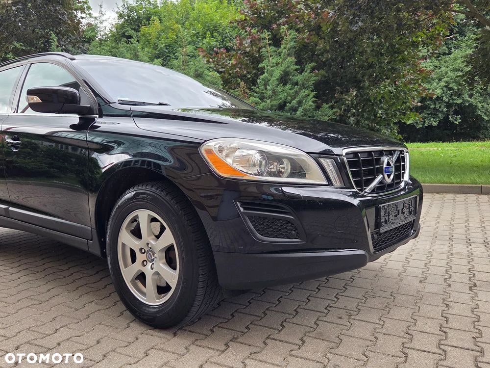 Volvo XC 60 D4 Geartronic Momentum - 17