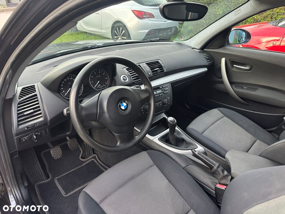 BMW Seria 1 - 14