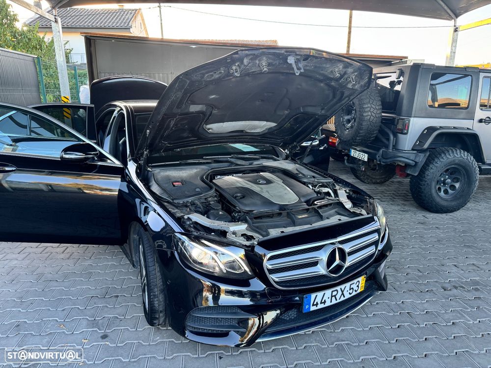 Mercedes-Benz E 350 d 4-Matic AMG Line - 8