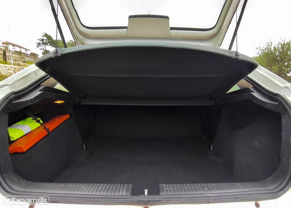 Opel Astra 1.7 DTi Sport - 7