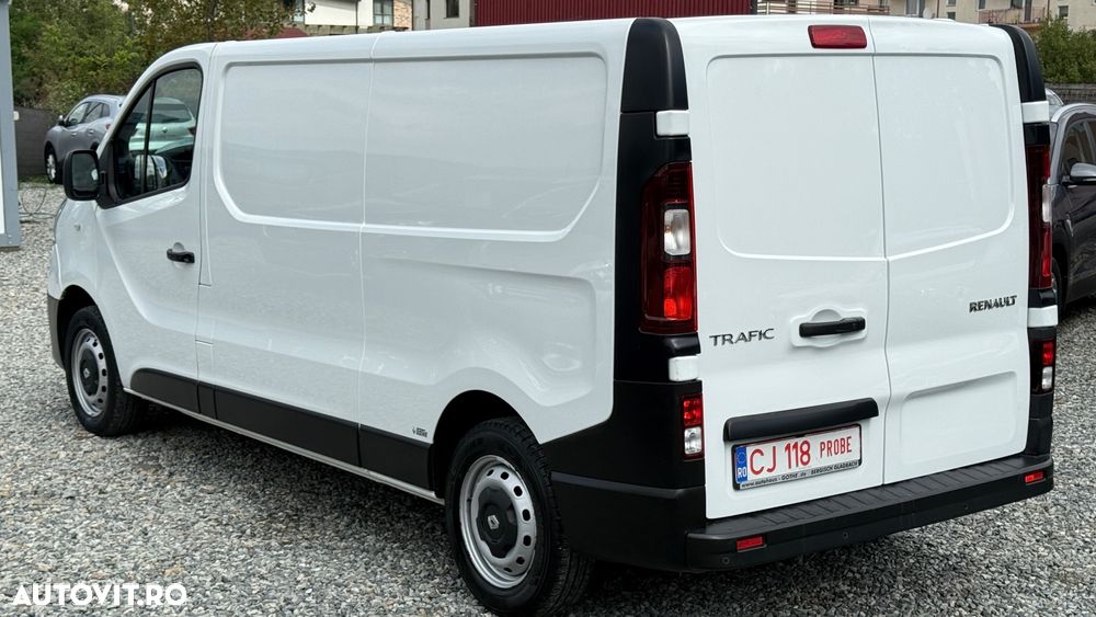 Renault Trafic L2H1 - 12
