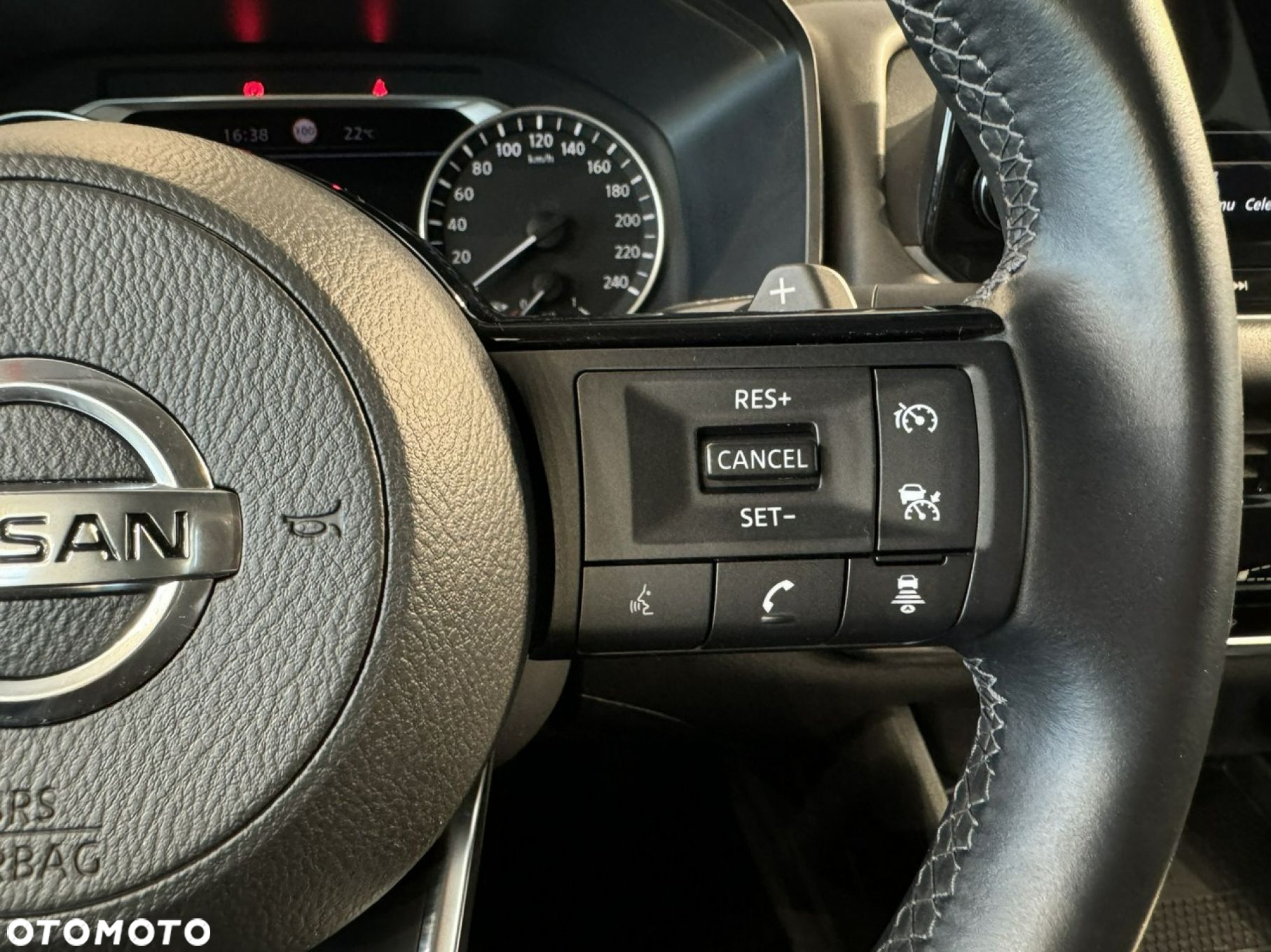 Nissan Qashqai - 20