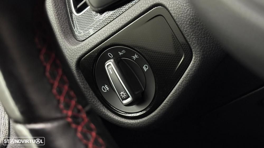 VW Golf 2.0 TSi GTi - 27