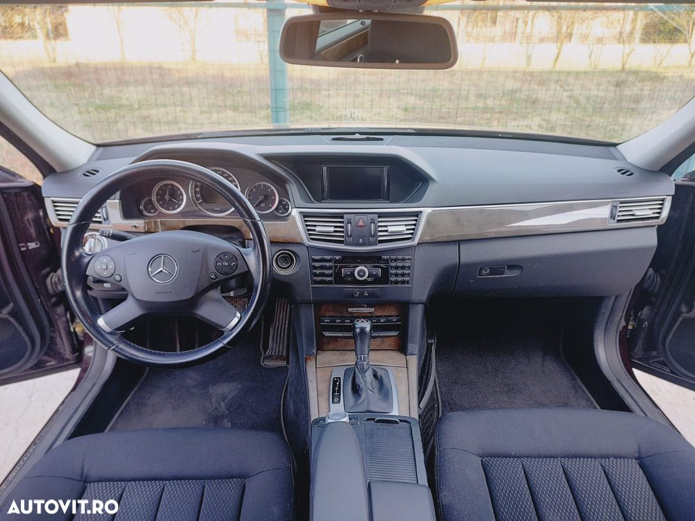 Mercedes-Benz E - 7