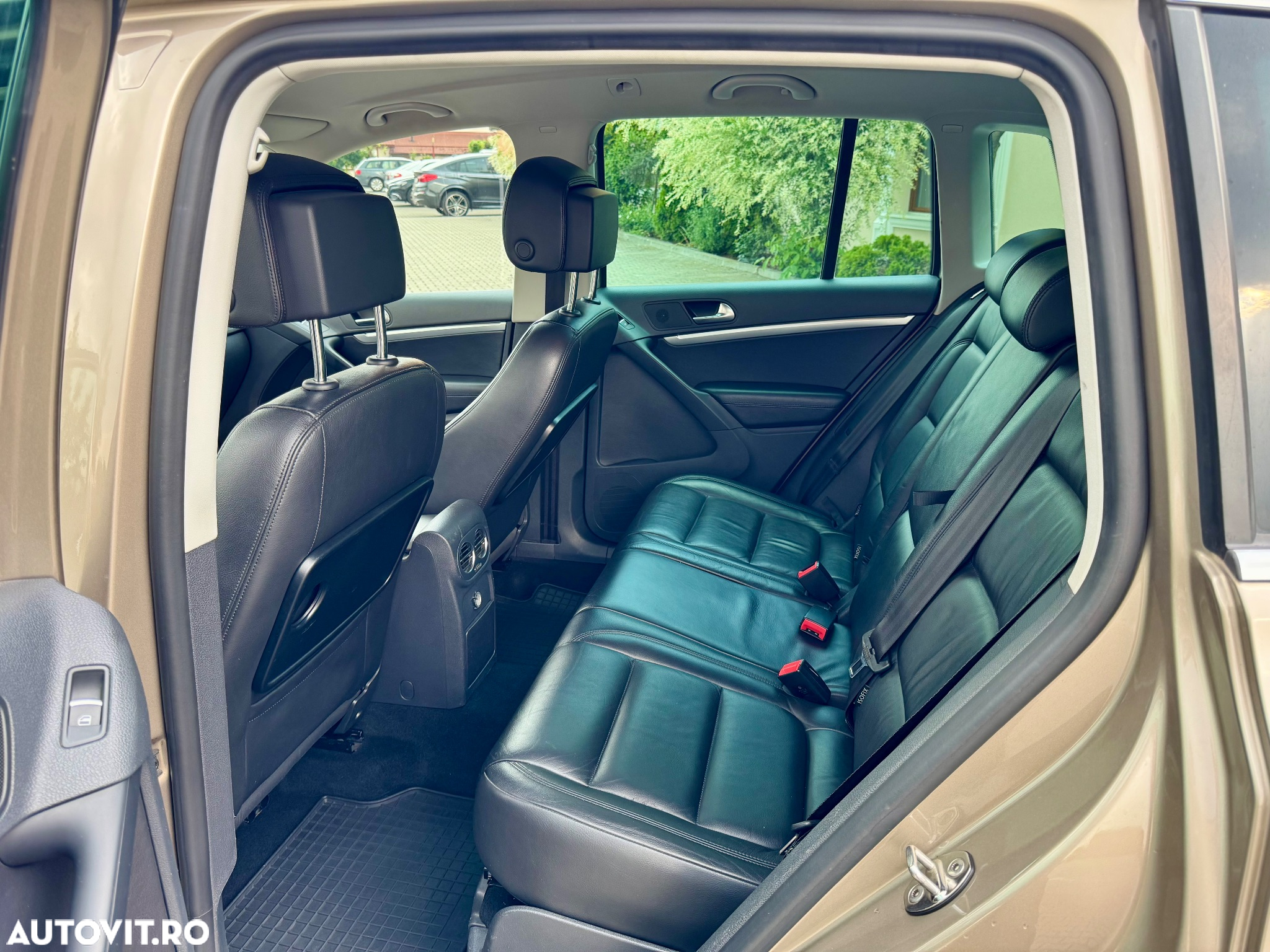 Volkswagen Tiguan 2.0 TDI 4Mot DSG Highline - 11