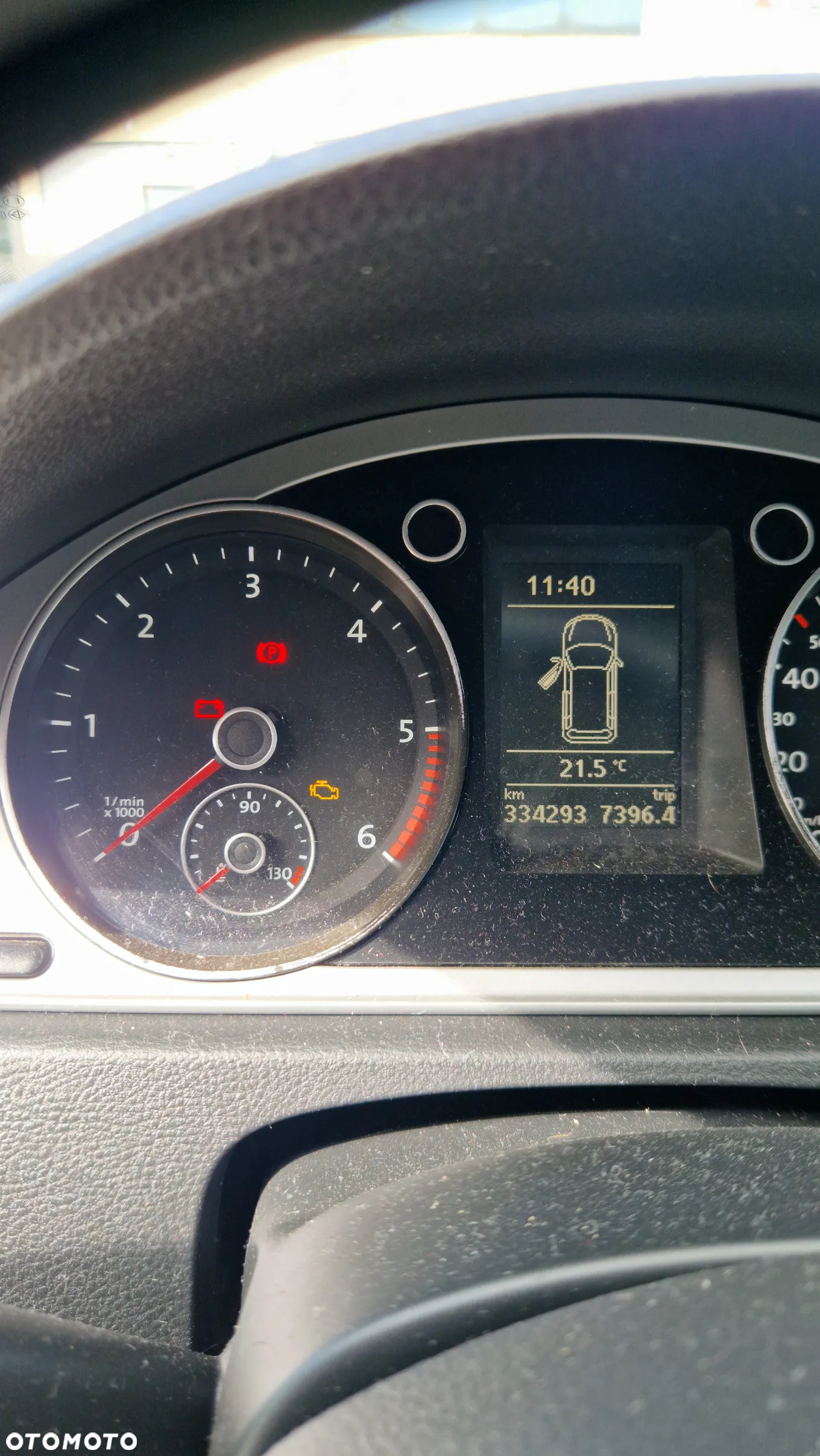 Volkswagen Passat - 12