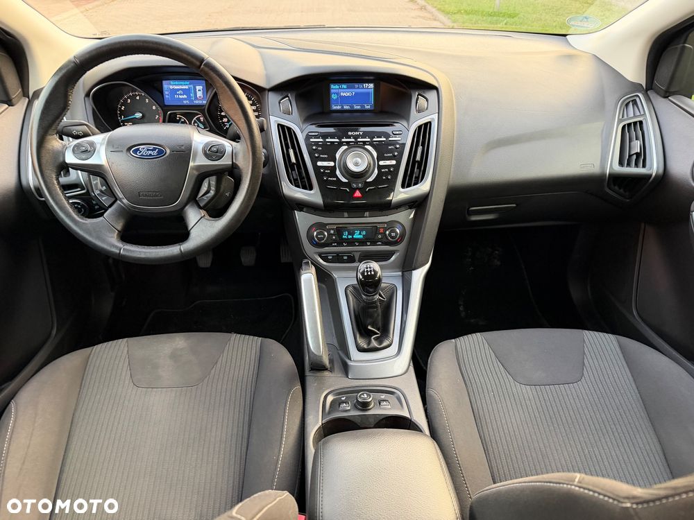 Ford Focus 1.6 Ti-VCT Titanium - 6