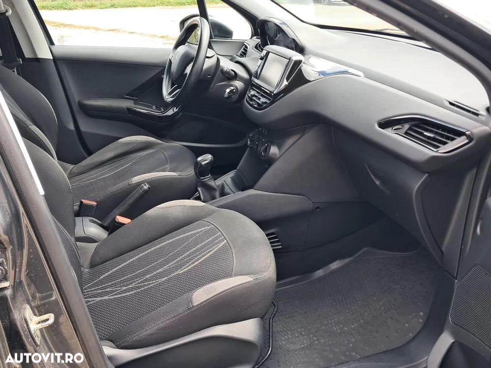 Peugeot 208 1.4 HDi FAP Active - 7