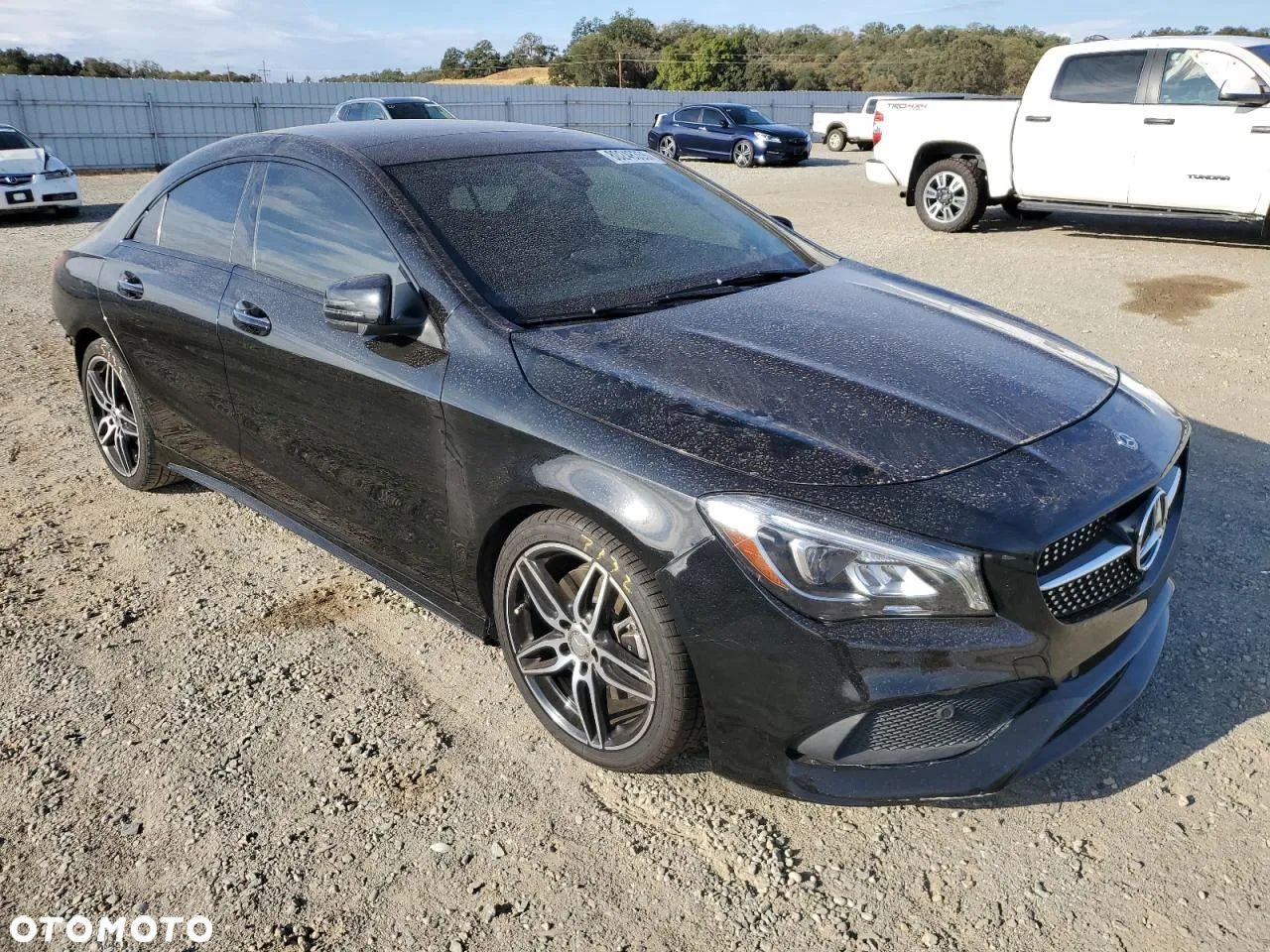 Mercedes-Benz CLA - 1